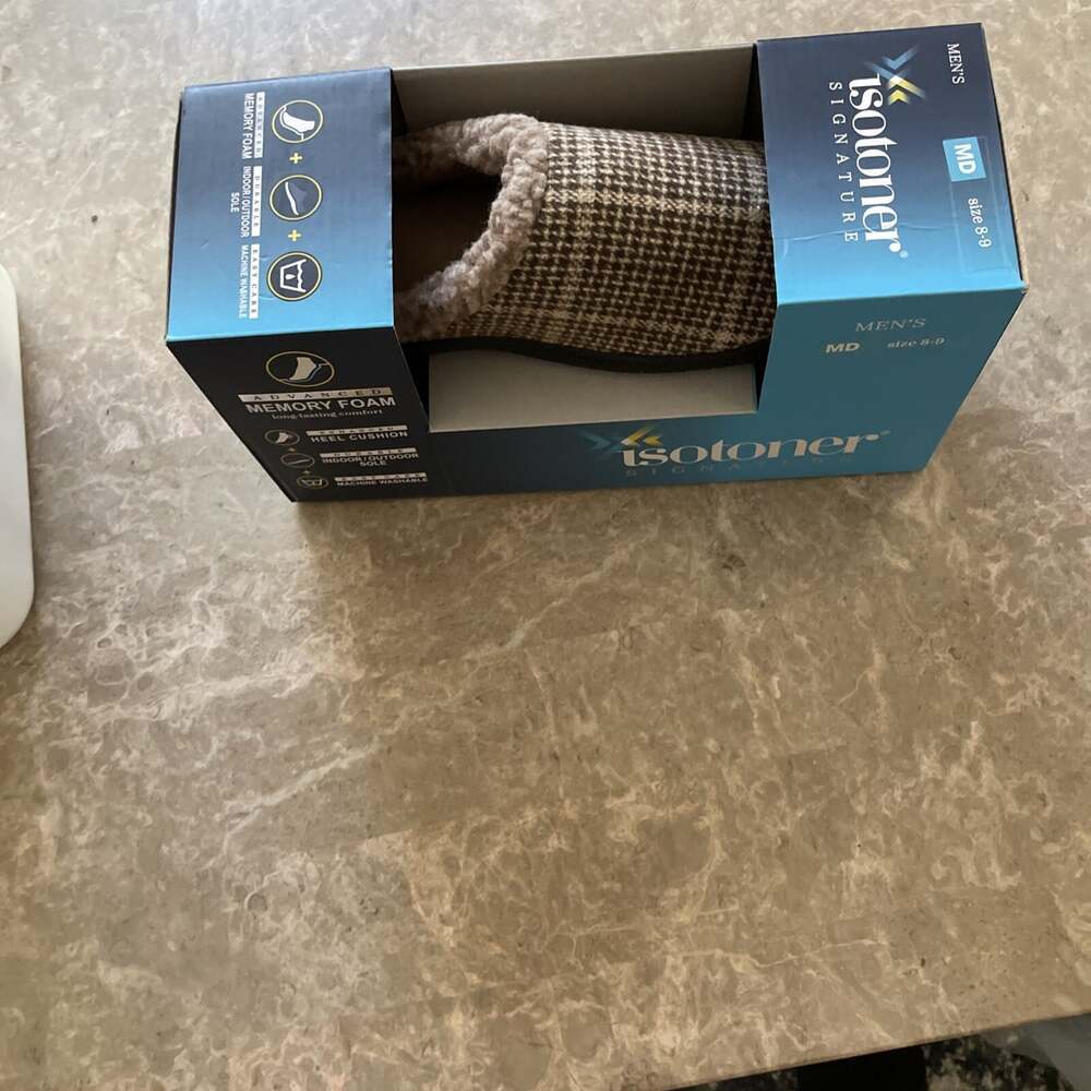 Isotoner Mens Plaid Memory Foam Slippers Brown Size Medium  8 to 9